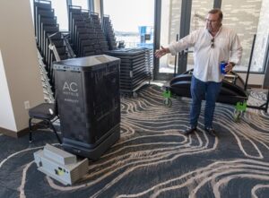 Hotel Robots | T4H Hospitality Robot by Aethon and AC Hotel